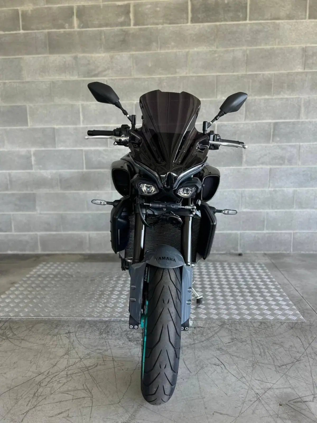 Yamaha MT-10 (2022 - 26) (5)