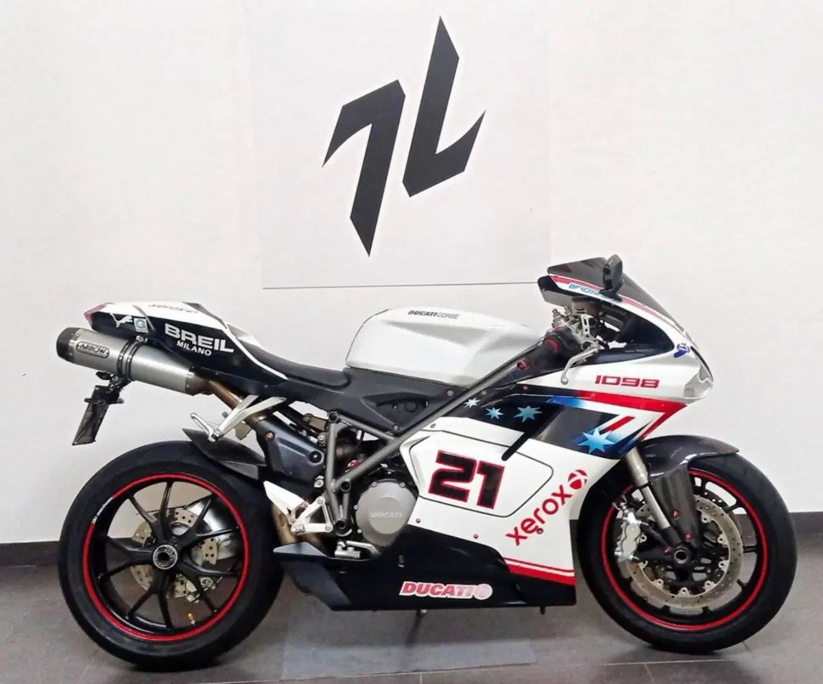 Ducati 848 (2007 - 13) (4)