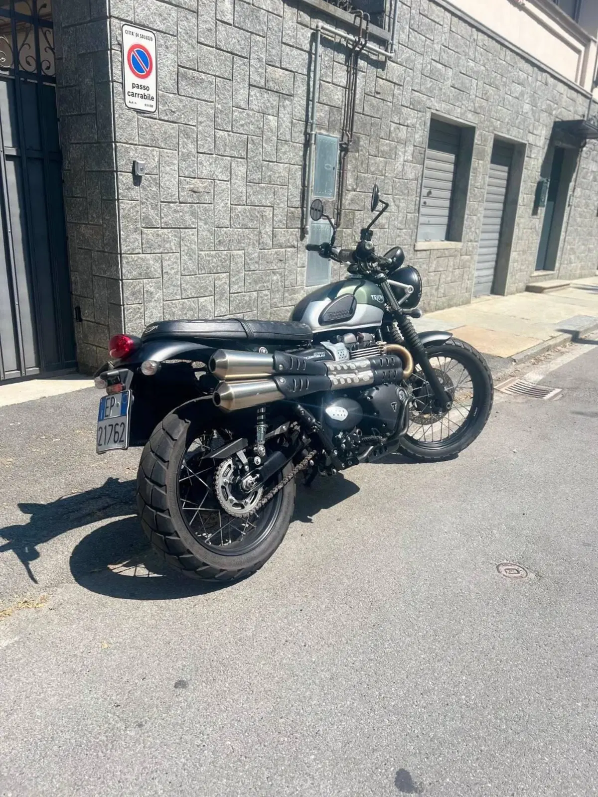 Triumph Street Scrambler 900 (2019 - 20) (2)