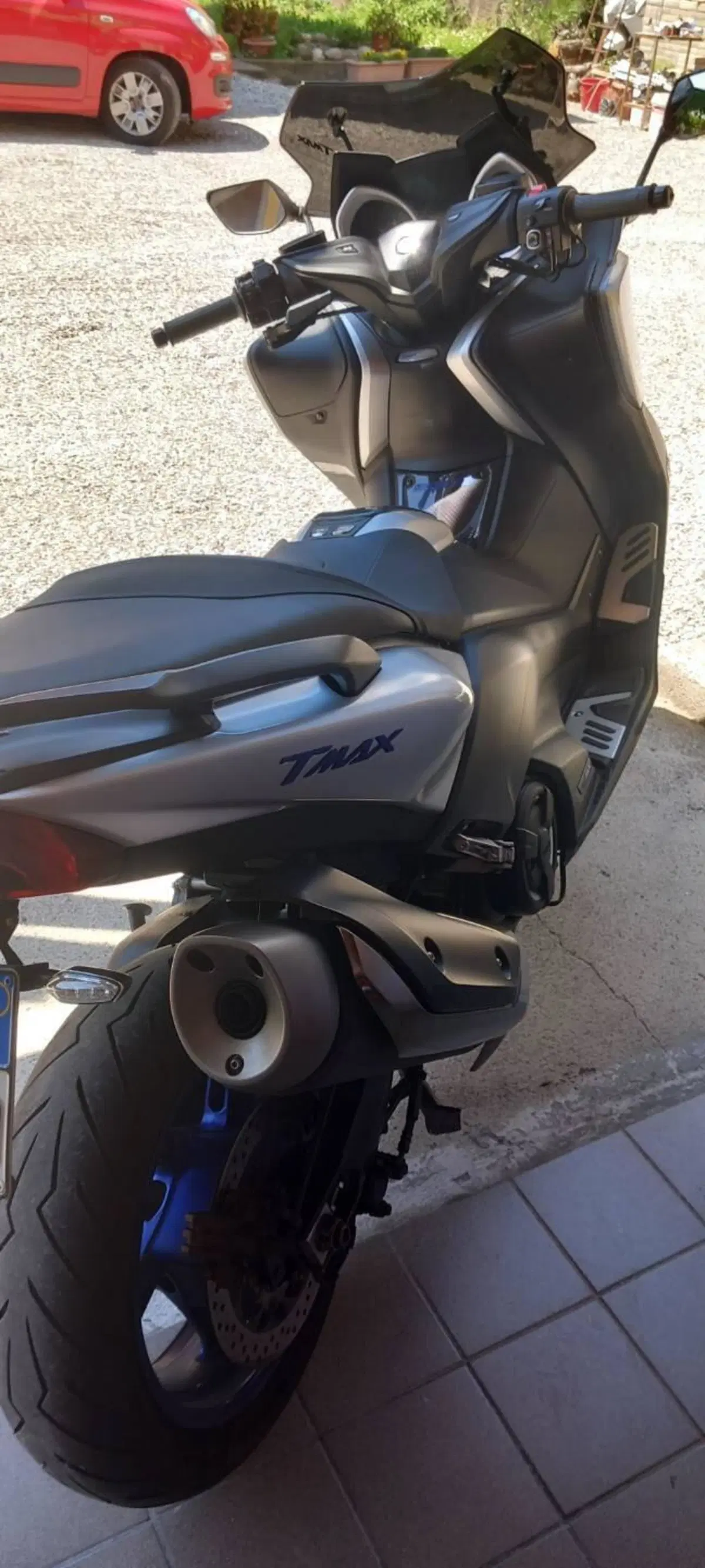 Yamaha T-Max 530 SX (2017 - 19) (2)