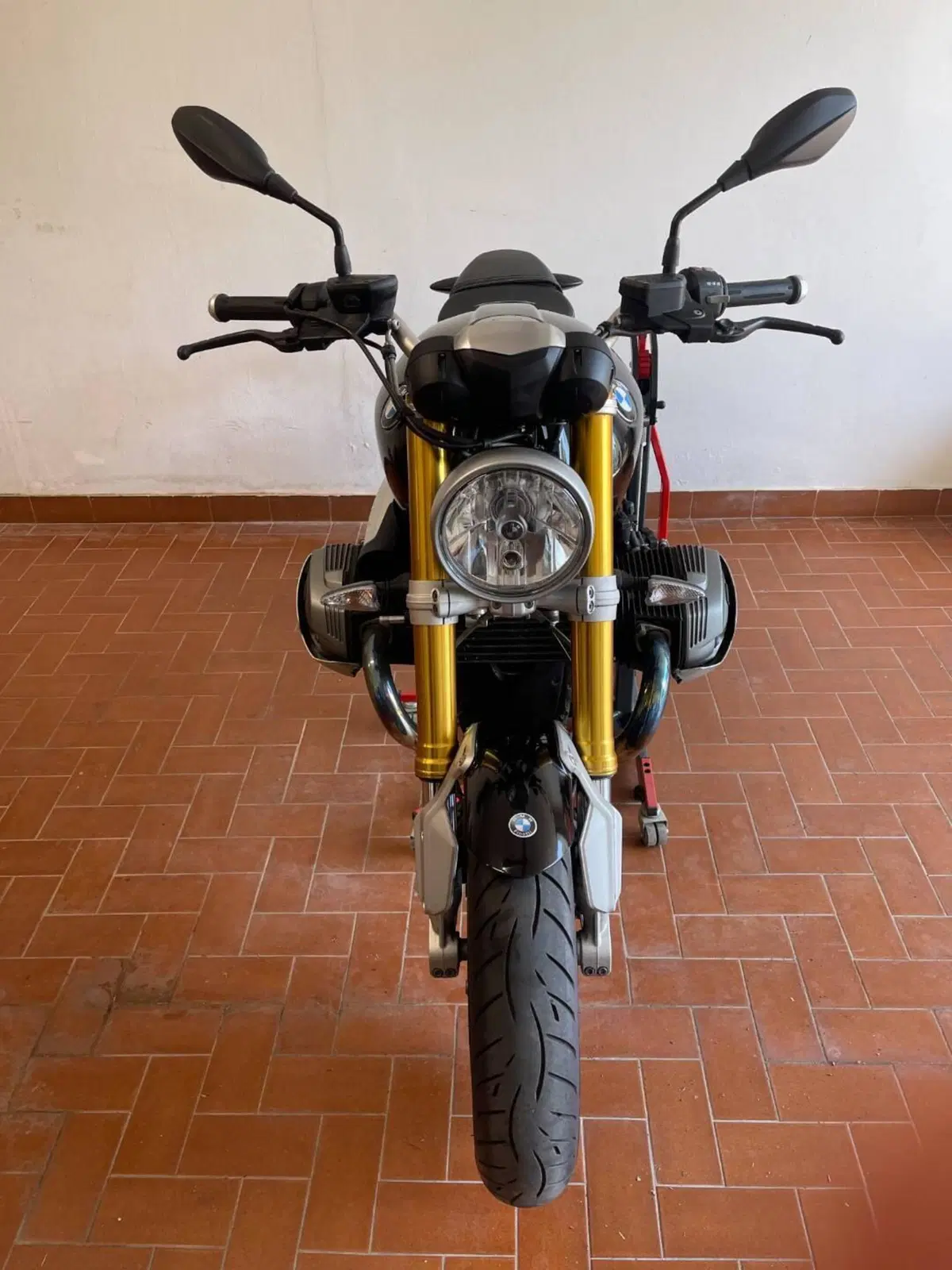 Bmw R nineT 1200 (2014 - 16) (4)