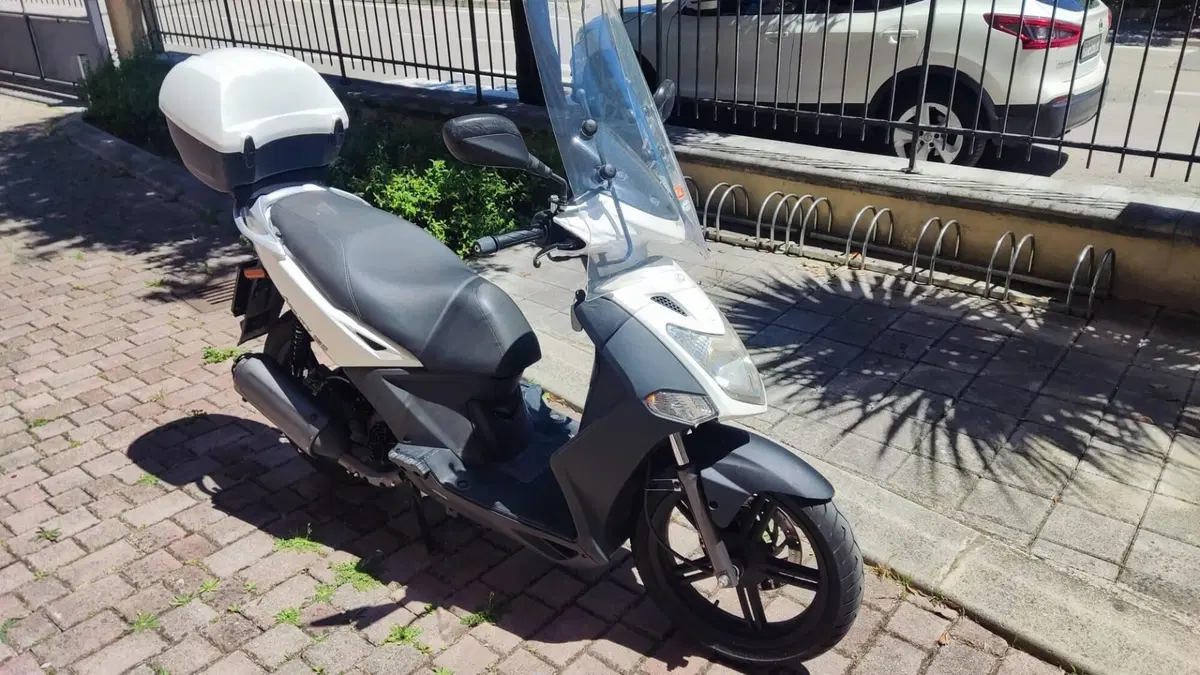Kymco Agility 150 R16 (2)