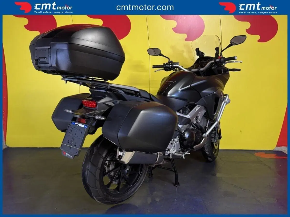 Honda Crossrunner (2017 - 20) (4)