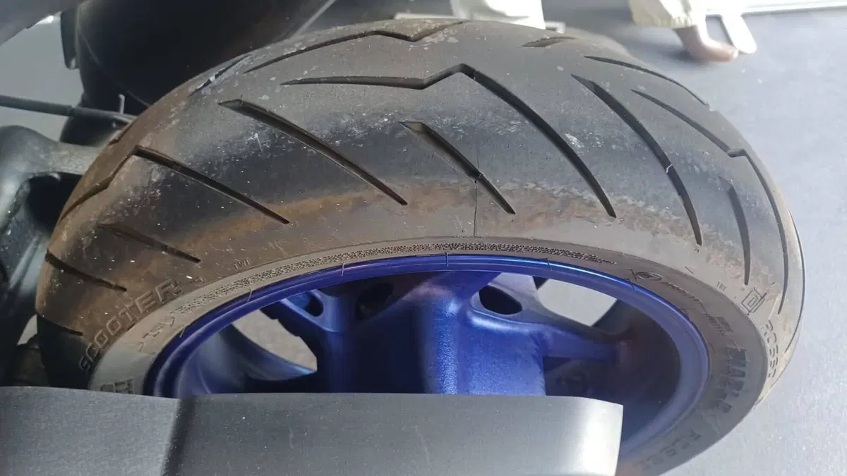 Yamaha T-Max 560 (2020 - 21) (4)
