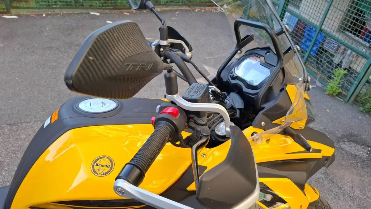 Benelli TRK 502X (2021 - 26) (6)