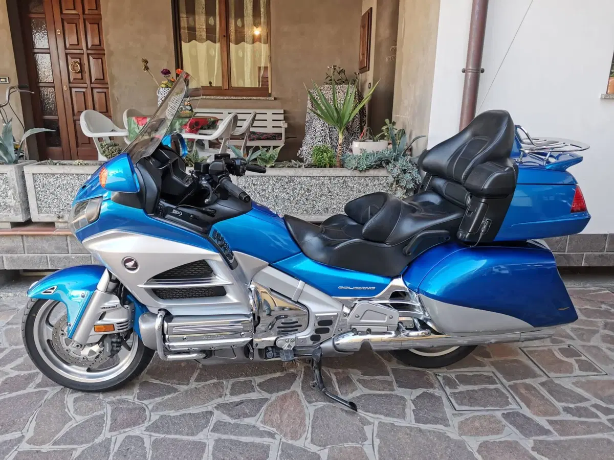 Honda GL 1800 Gold Wing (2012 - 17) (3)