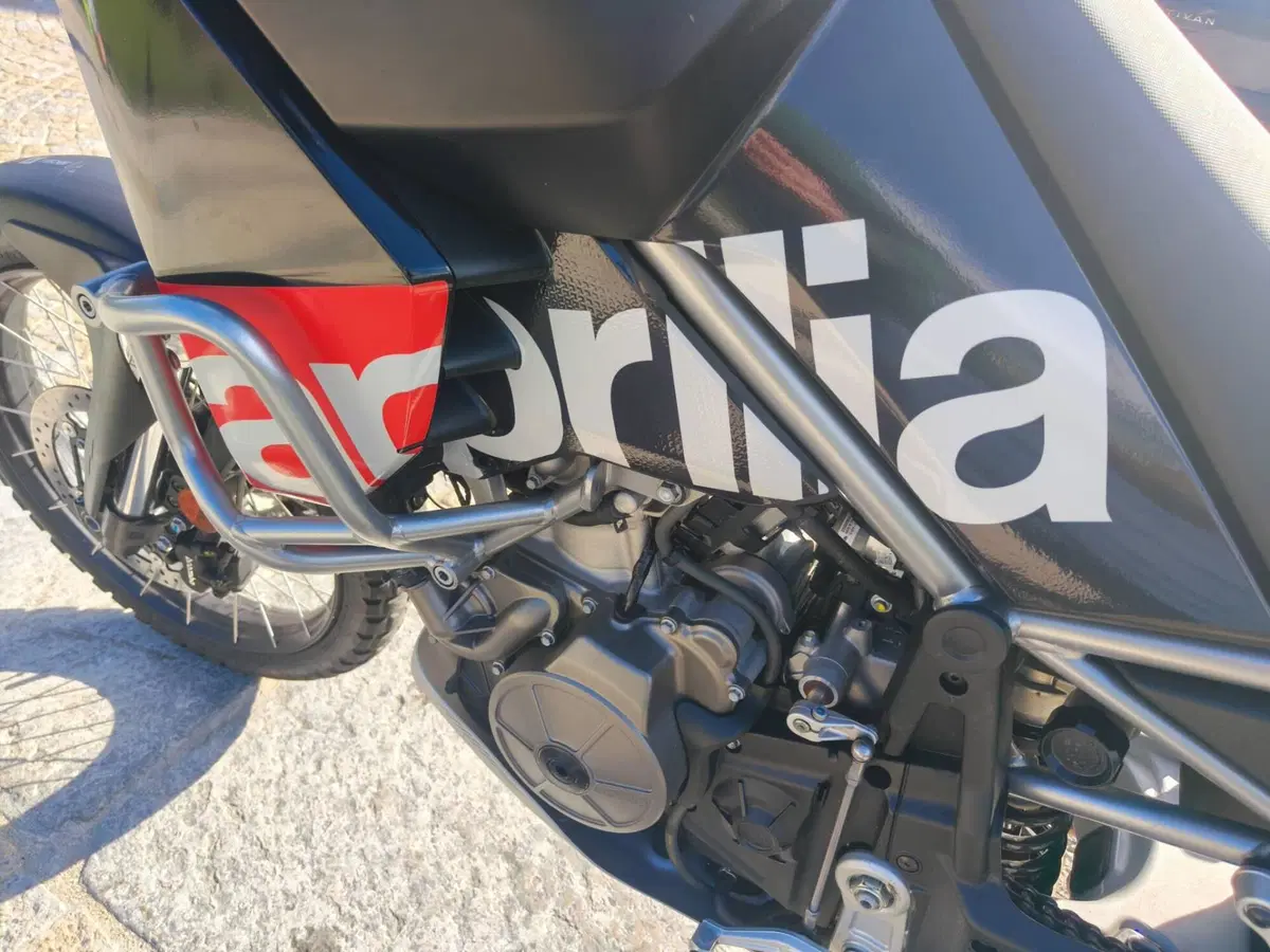 Aprilia Tuareg 660 (2022 - 24) (8)