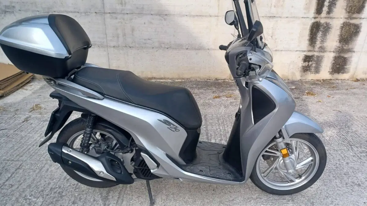Honda SH 150i (2017 - 19) (4)