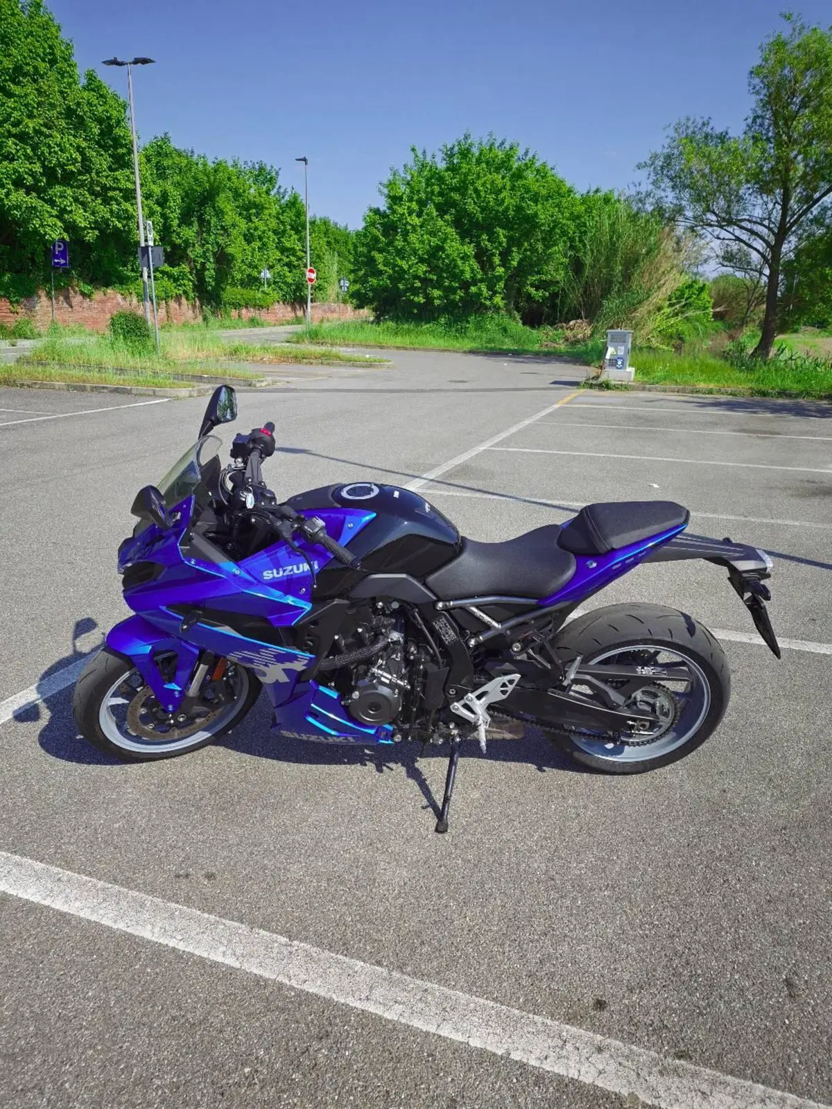 Suzuki GSX-8R (2024 - 26) (3)