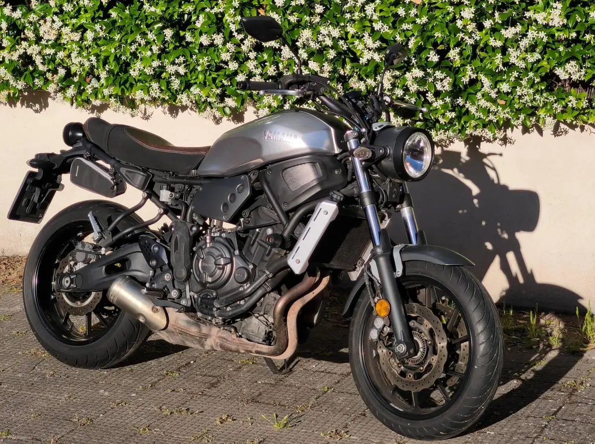 Yamaha XSR 700 ABS (2016 - 20) (3)