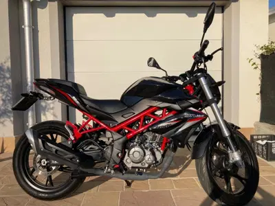 Benelli BN 125 (2021 - 25) usata