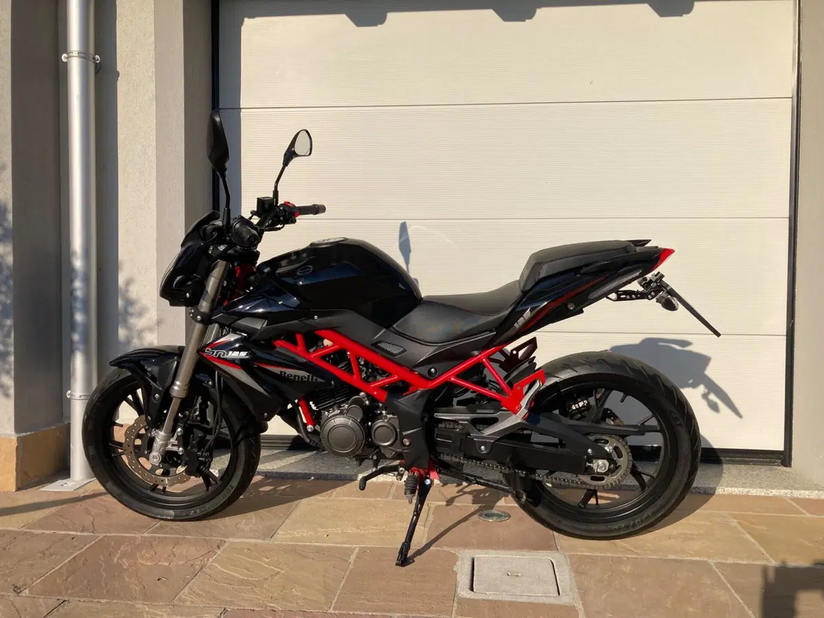 Benelli BN 125 (2021 - 25) (4)