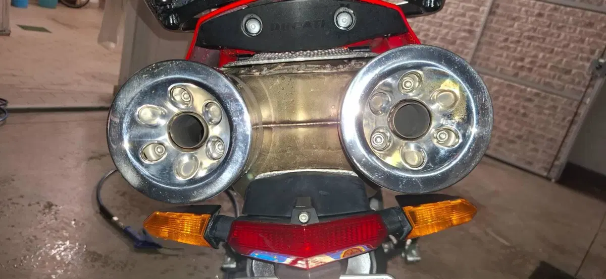 Ducati Multistrada 1100 S (2006 - 09) (9)