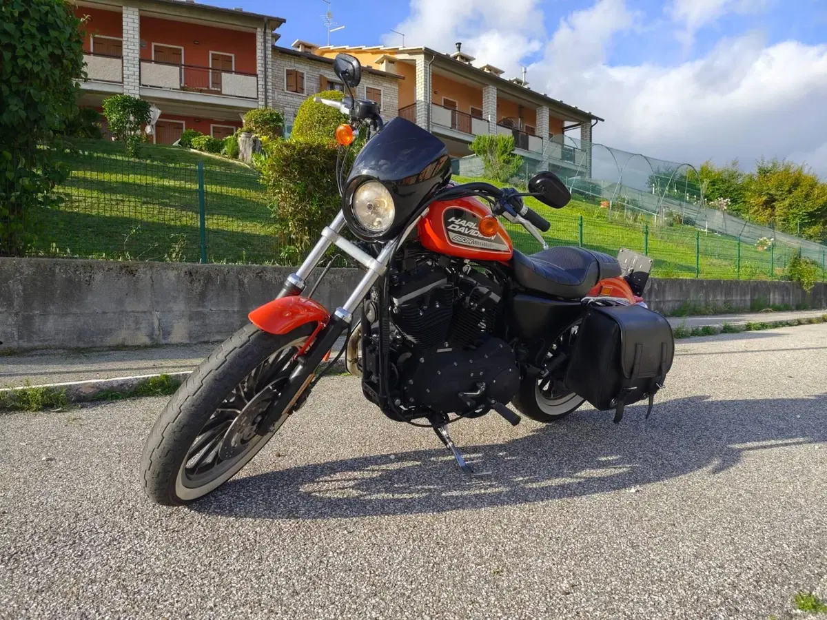 Harley-Davidson 883 R (2004 - 05) - XL 883R
