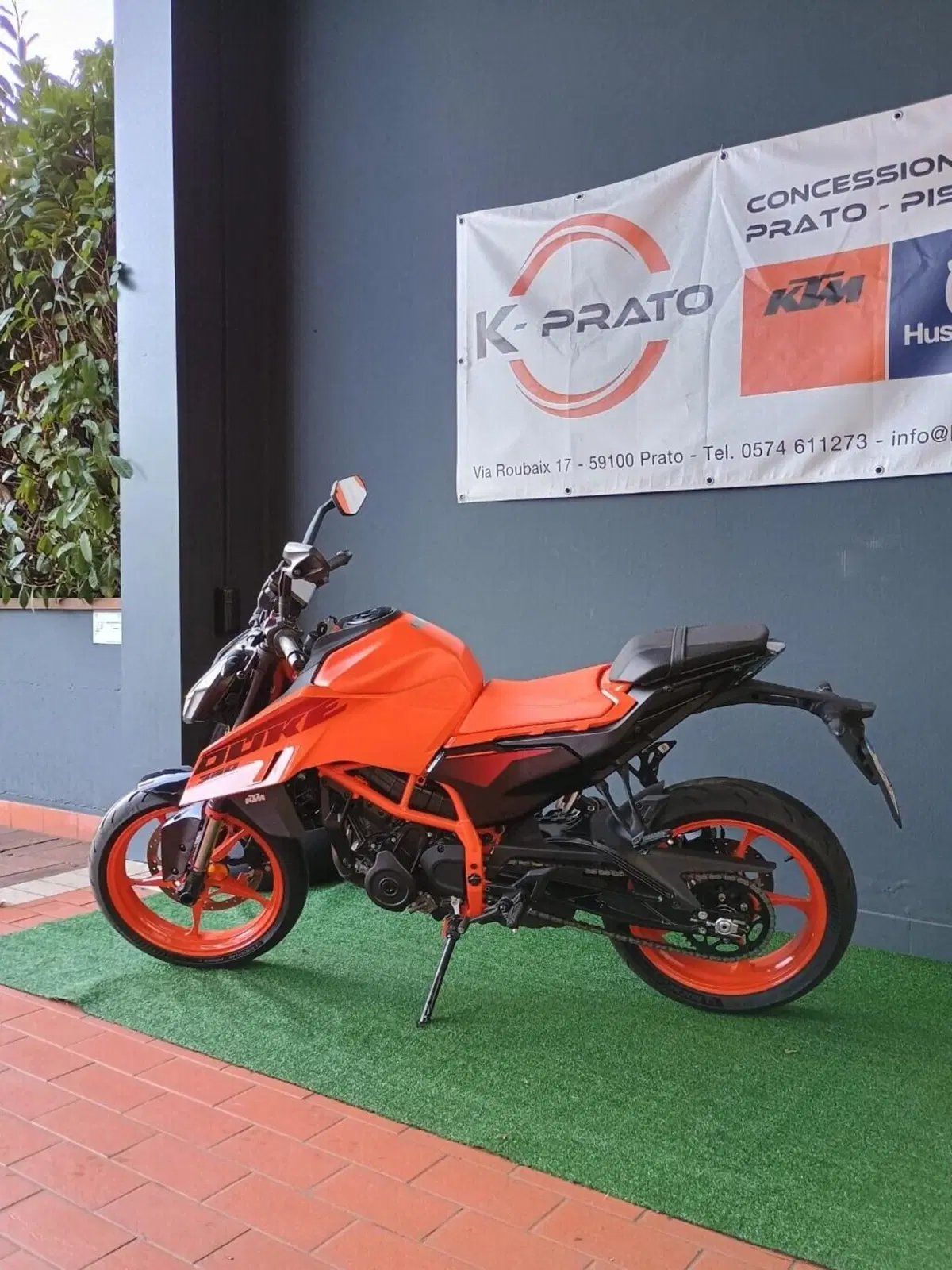KTM 390 Duke (2024 - 25) (2)