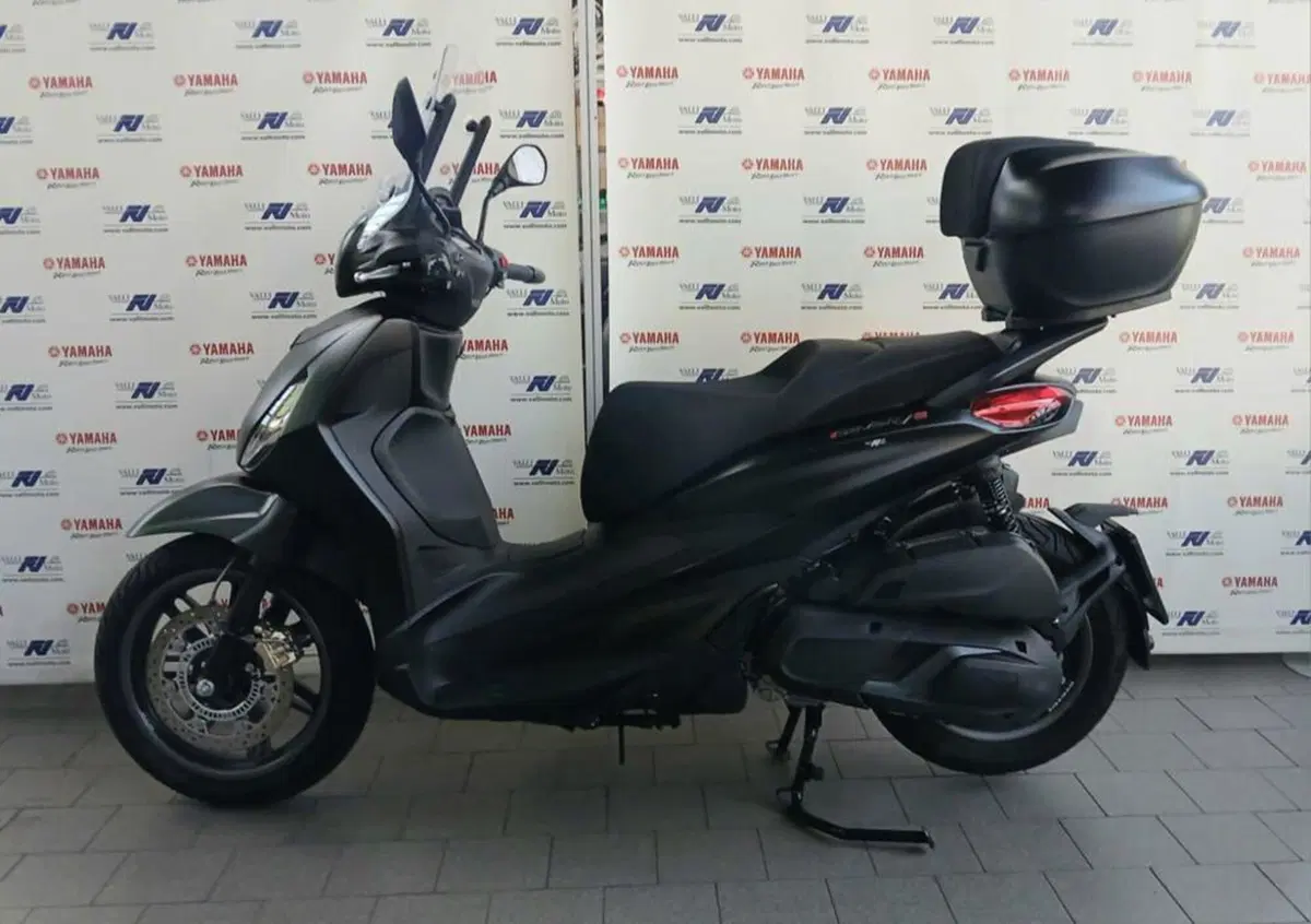 Piaggio Beverly 400 S ABS-ASR (2021 - 24) (2)