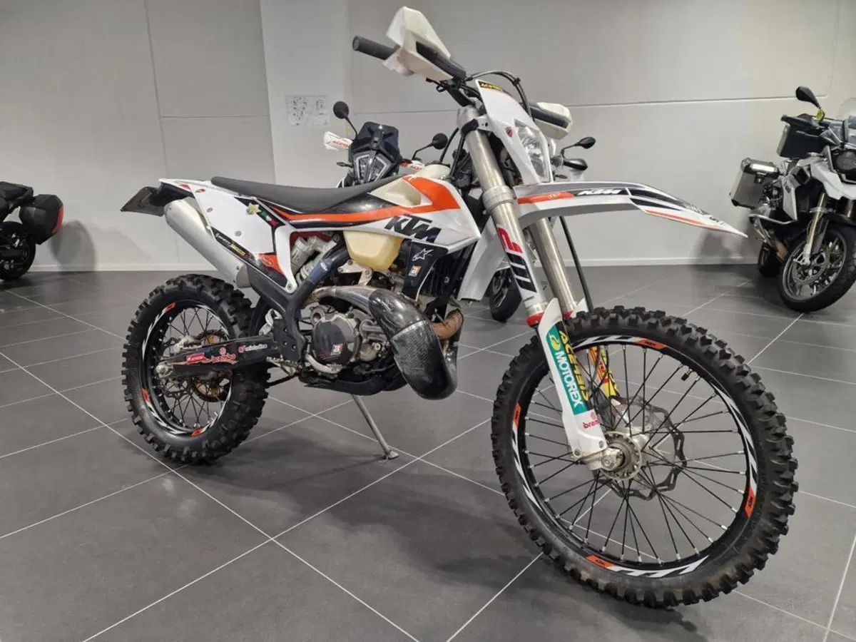 KTM 250 EXC TPI (2020) (3)