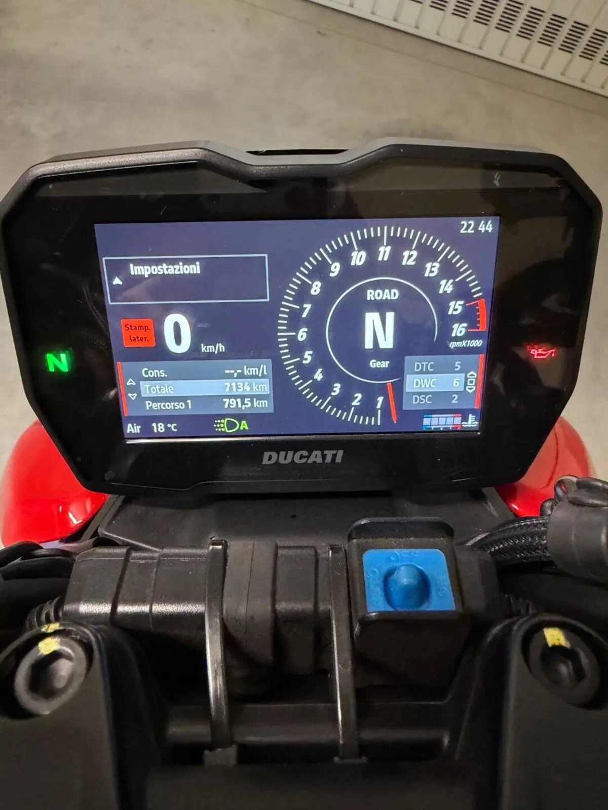 Ducati Streetfighter V4 S (2023 - 24) (7)