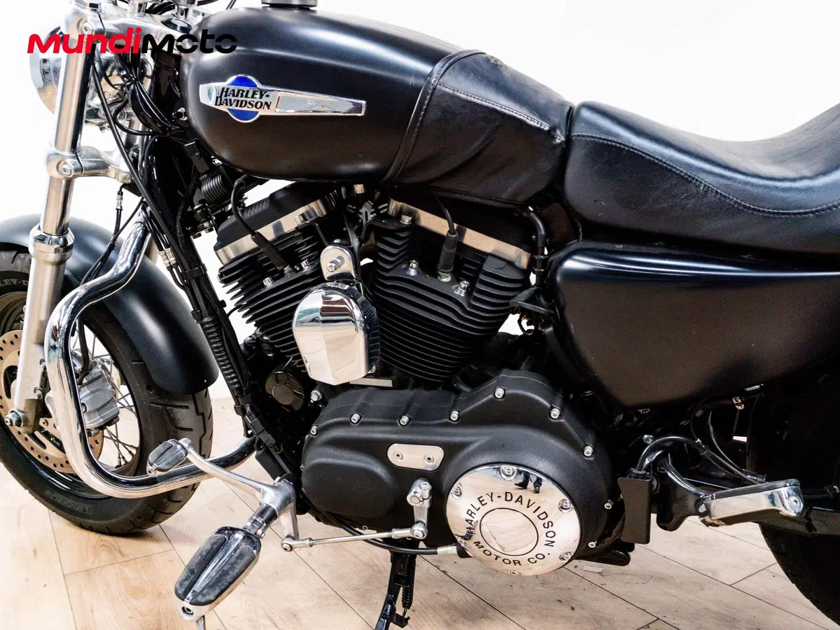 Harley-Davidson 1200 Custom ABS (2014 - 16) - XL 1200C (8)