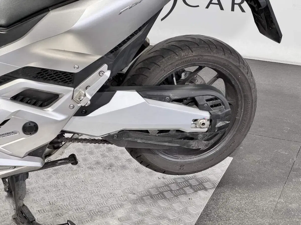Honda Forza 750 DCT (2021 - 24) (3)