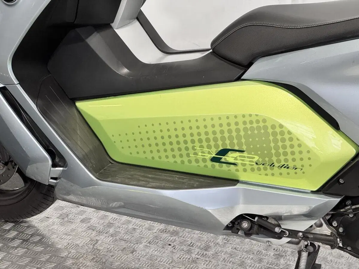 Bmw C Evolution Elettrico Long Range (2017 - 18) (4)