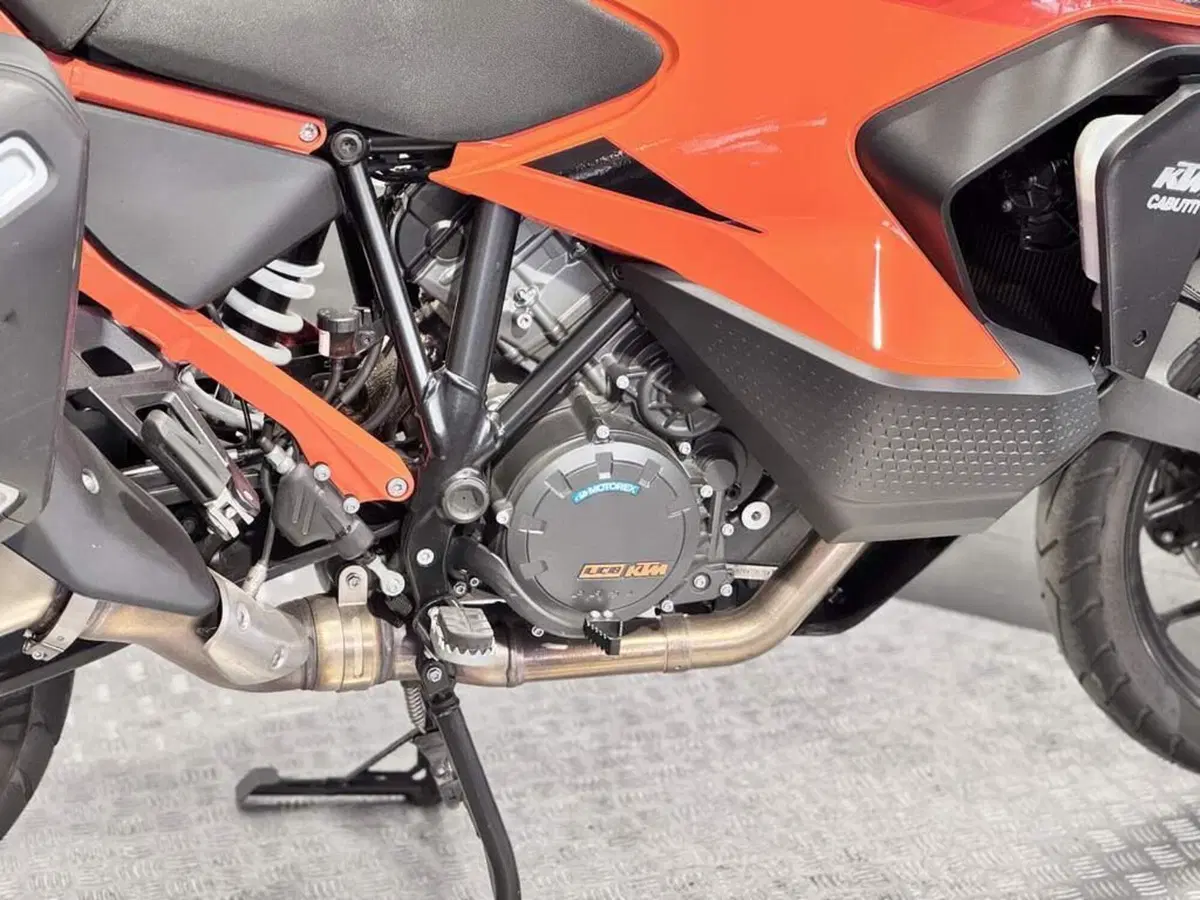 KTM 1290 Super Adventure S (2022 - 25) (14)