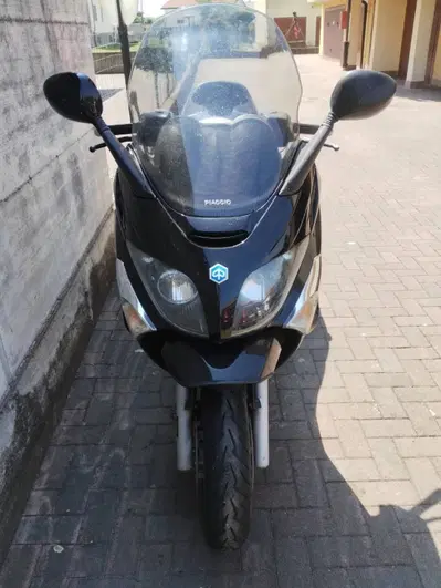 Piaggio Xevo 400 (2007 - 13) usata