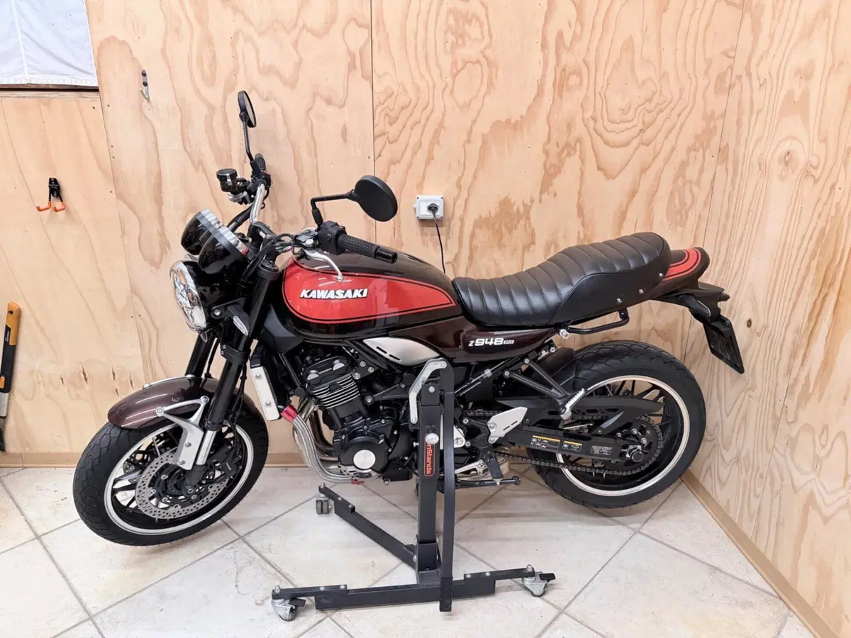 Kawasaki Z 900 RS (2018 - 20)