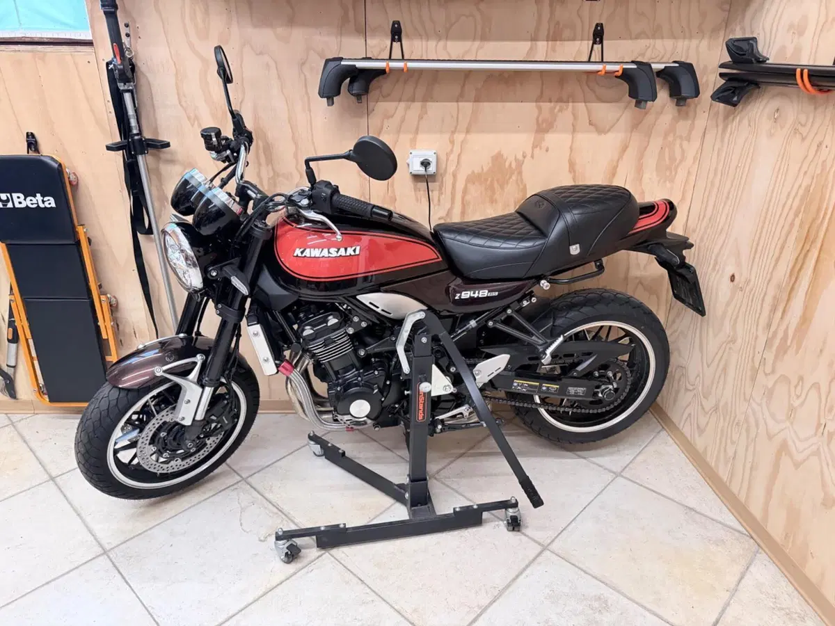 Kawasaki Z 900 RS (2018 - 20) (7)