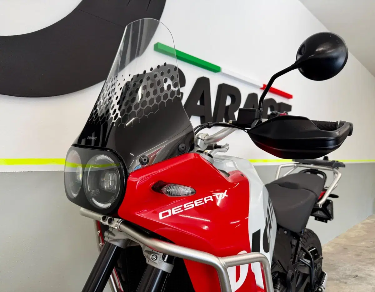 Ducati DesertX (2022 - 25) (9)
