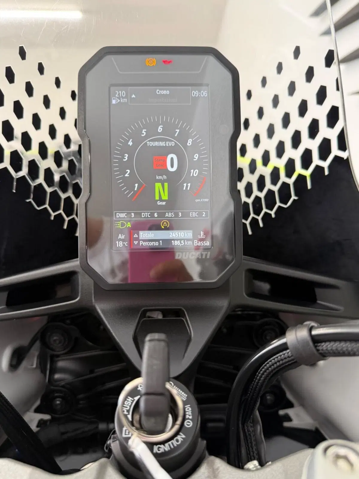 Ducati DesertX (2022 - 25) (13)