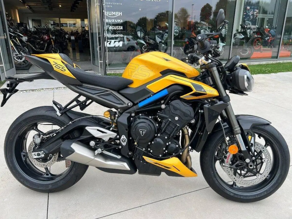Triumph Street Triple 765 RS (2023 - 26)