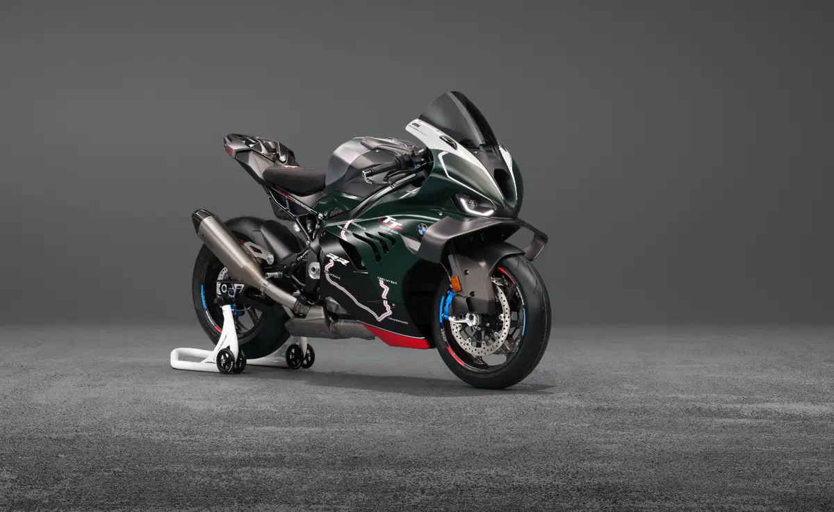 BMW M1000RR Limited Edition Isle of Man TT: tutto quello che c'è da sapere [GALLERY] (3)