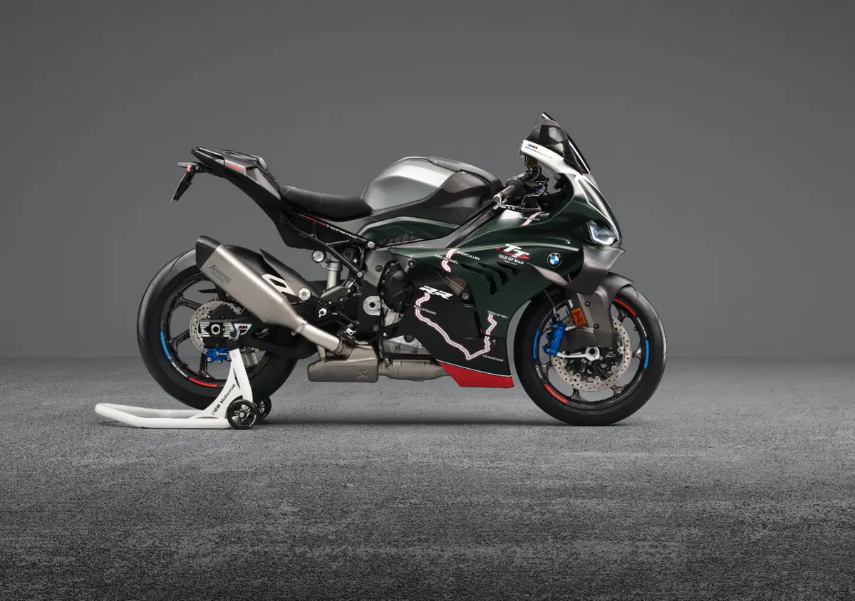 BMW M1000RR Limited Edition Isle of Man TT: tutto quello che c'è da sapere [GALLERY] (2)