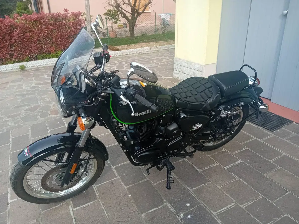 Benelli Imperiale 400 (2021 - 25) (2)