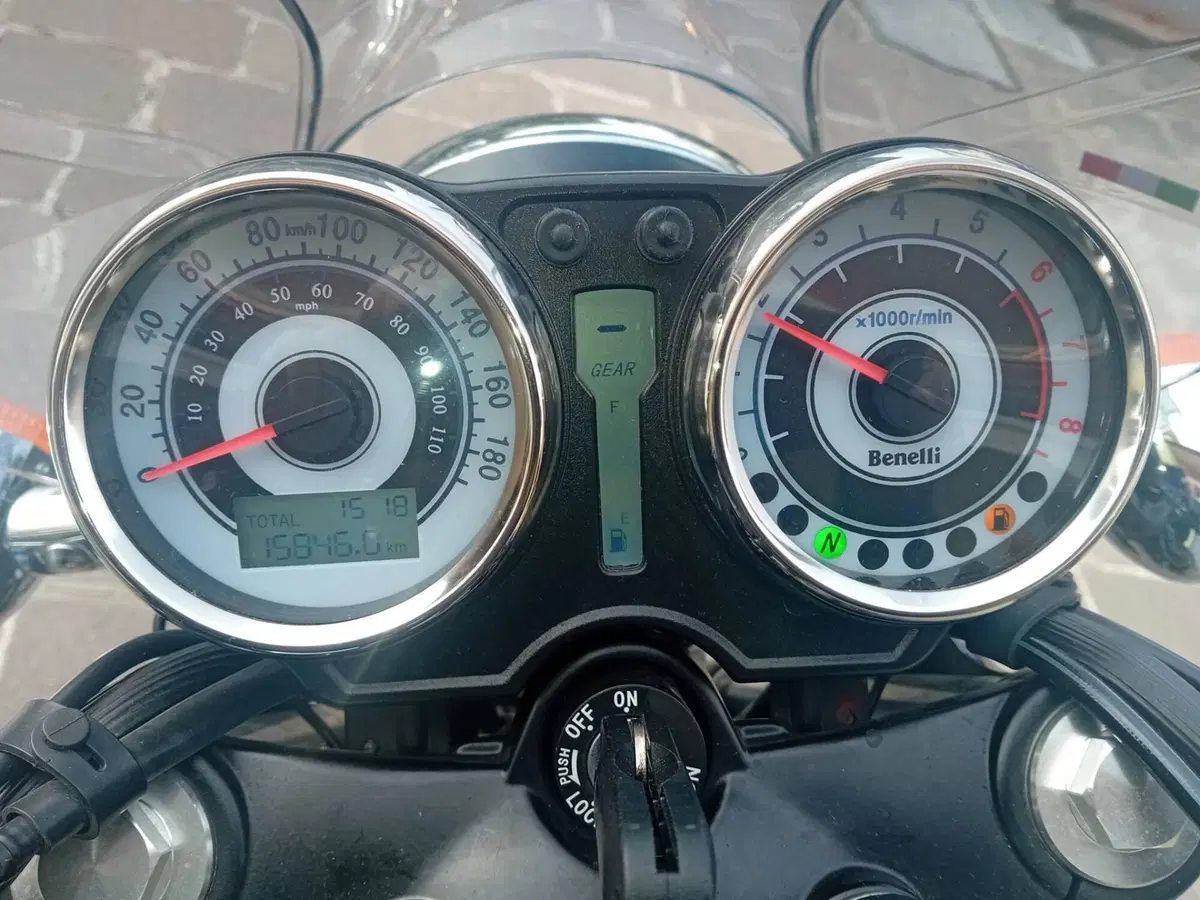 Benelli Imperiale 400 (2021 - 25) (4)