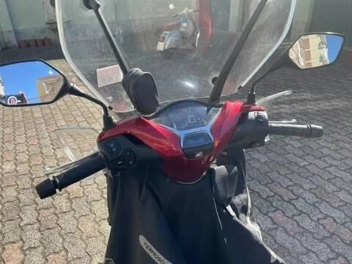 Honda SH 150i (2020 - 23) (8)