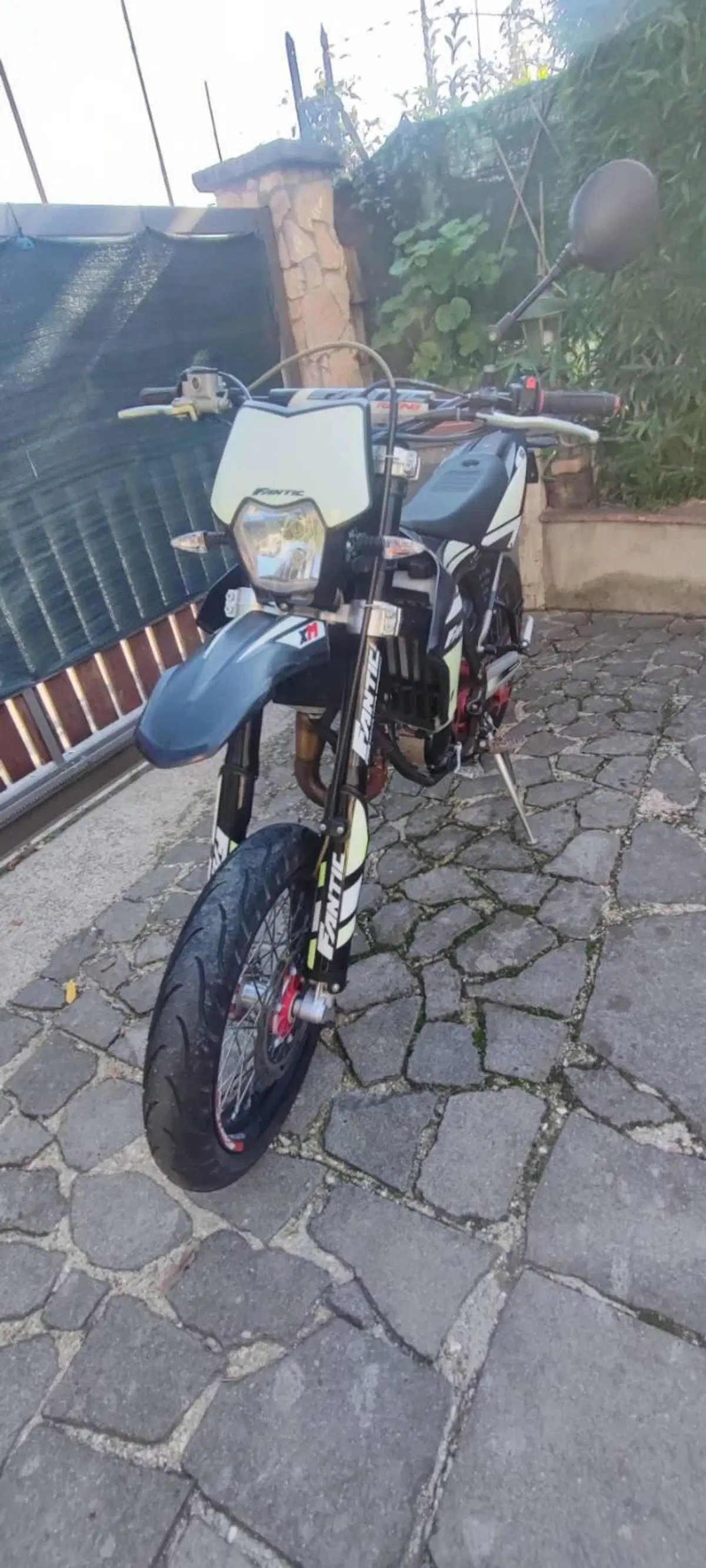 Fantic Motor XM 50 Motard Performance 2T (2021 - 22) (3)