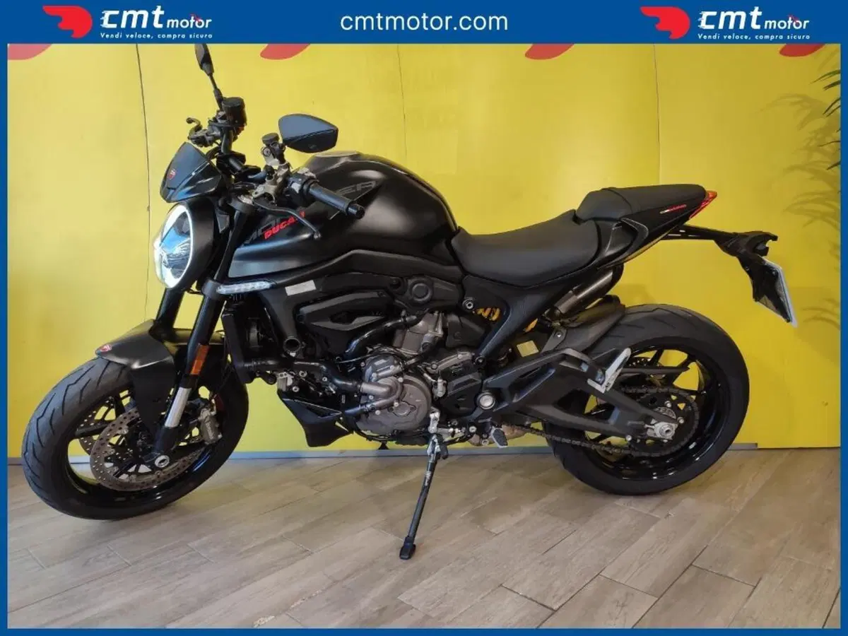 Ducati Monster 937 (2021 - 25) (3)