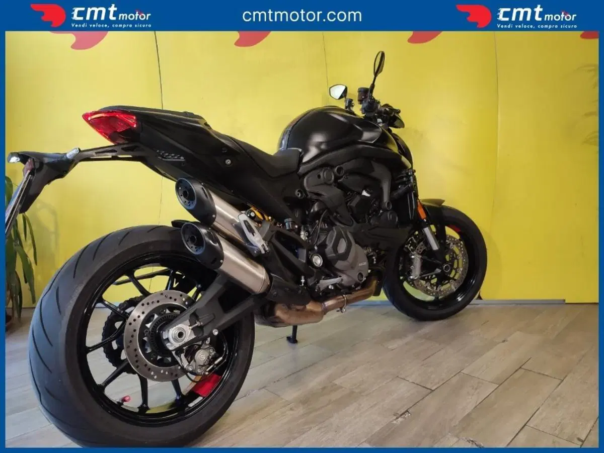 Ducati Monster 937 (2021 - 25) (8)
