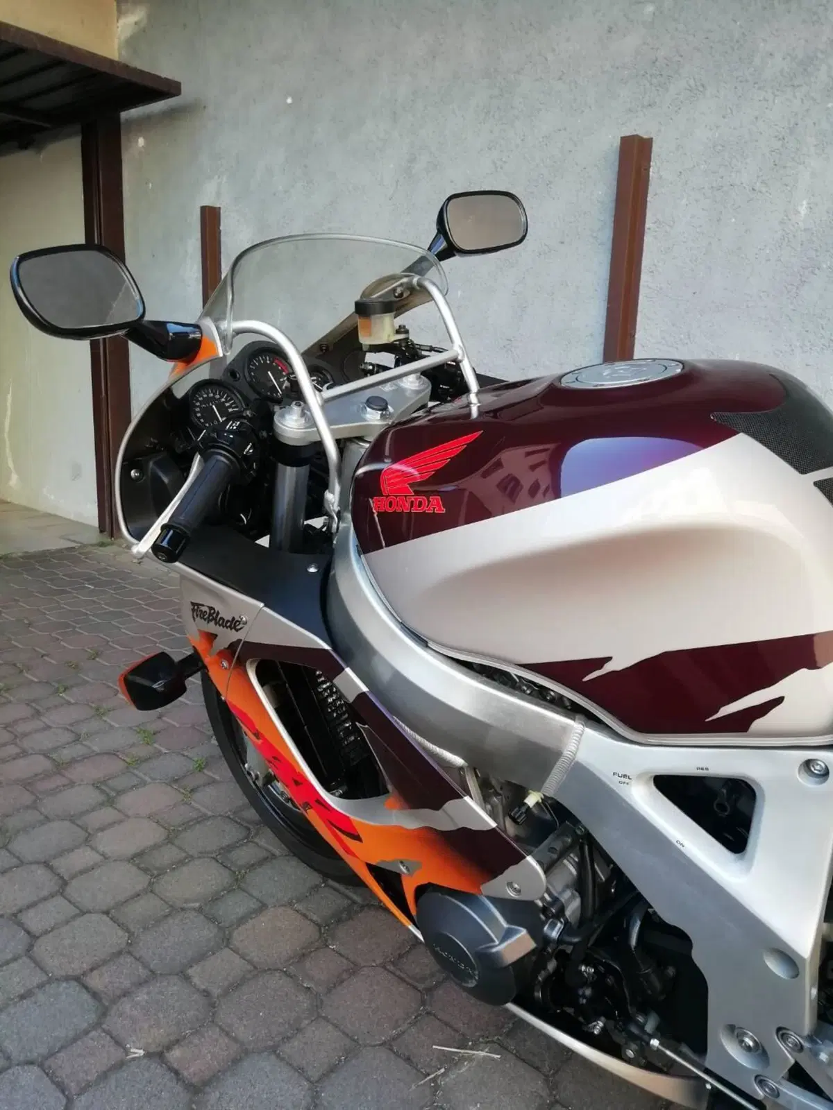 Honda CBR 900 RR (1994 - 95) (5)
