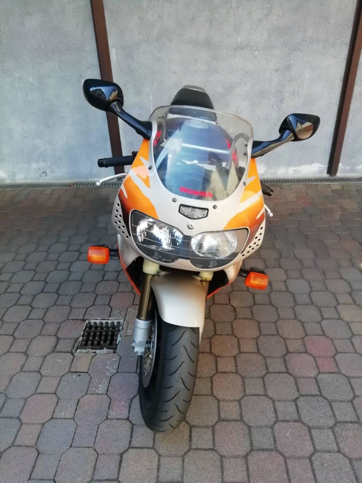 Honda CBR 900 RR (1994 - 95) (6)