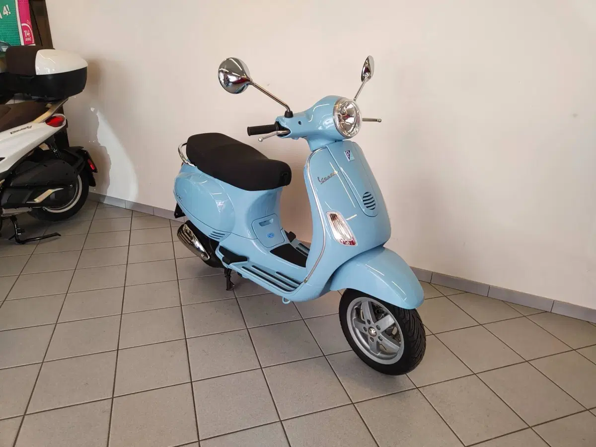 Vespa LX 150 (2005 - 11) (11)