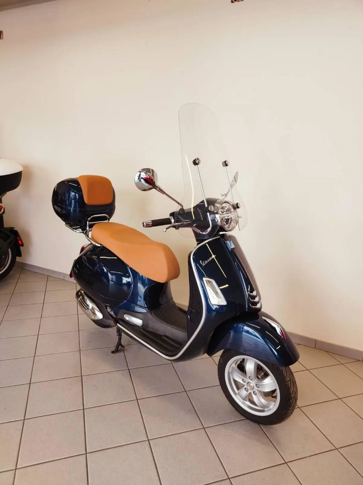 Vespa GTS 300 Hpe (2021 - 22) (4)