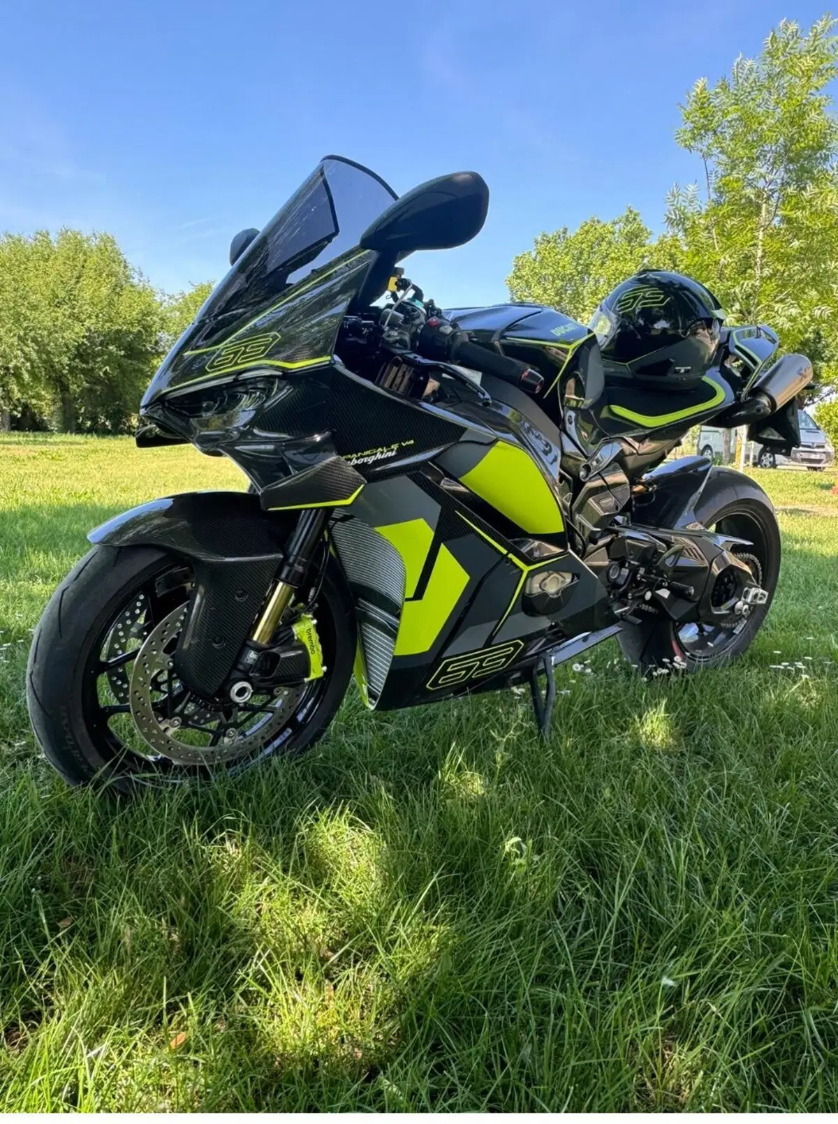 Ducati Panigale V4 Lamborghini (2026) (3)
