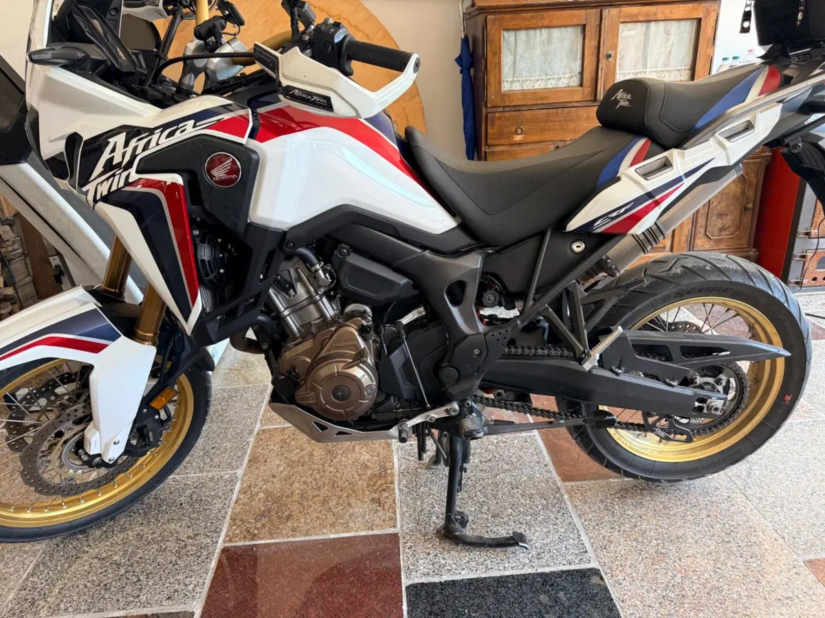 Honda Africa Twin CRF 1000L (2018 - 19)