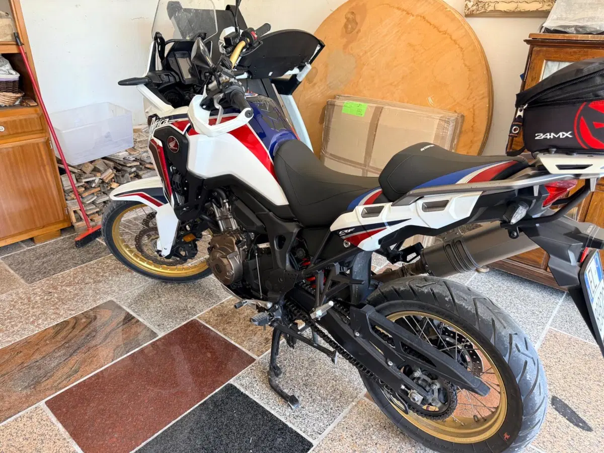 Honda Africa Twin CRF 1000L (2018 - 19) (4)