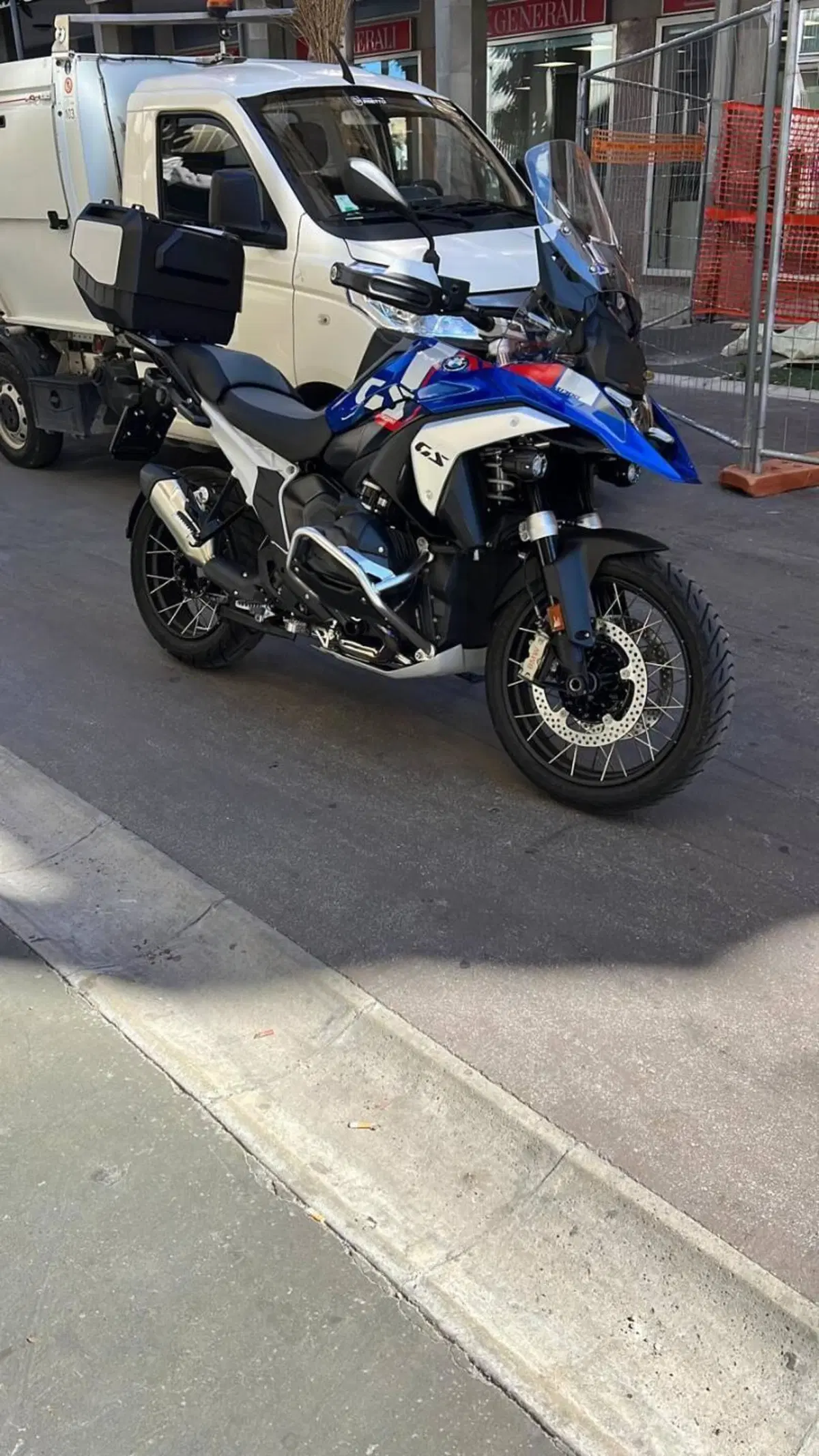 Bmw R 1300 GS Trophy (2023 - 26) (5)