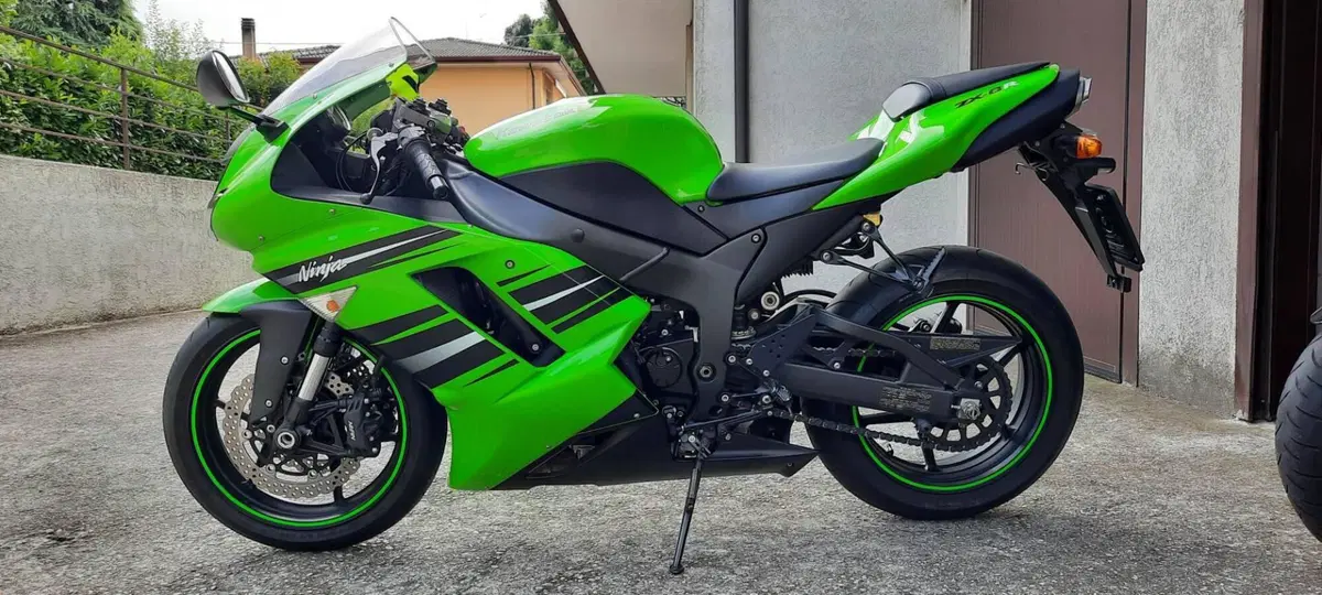 Kawasaki Ninja 600 ZX-6R (2007 - 08) (5)