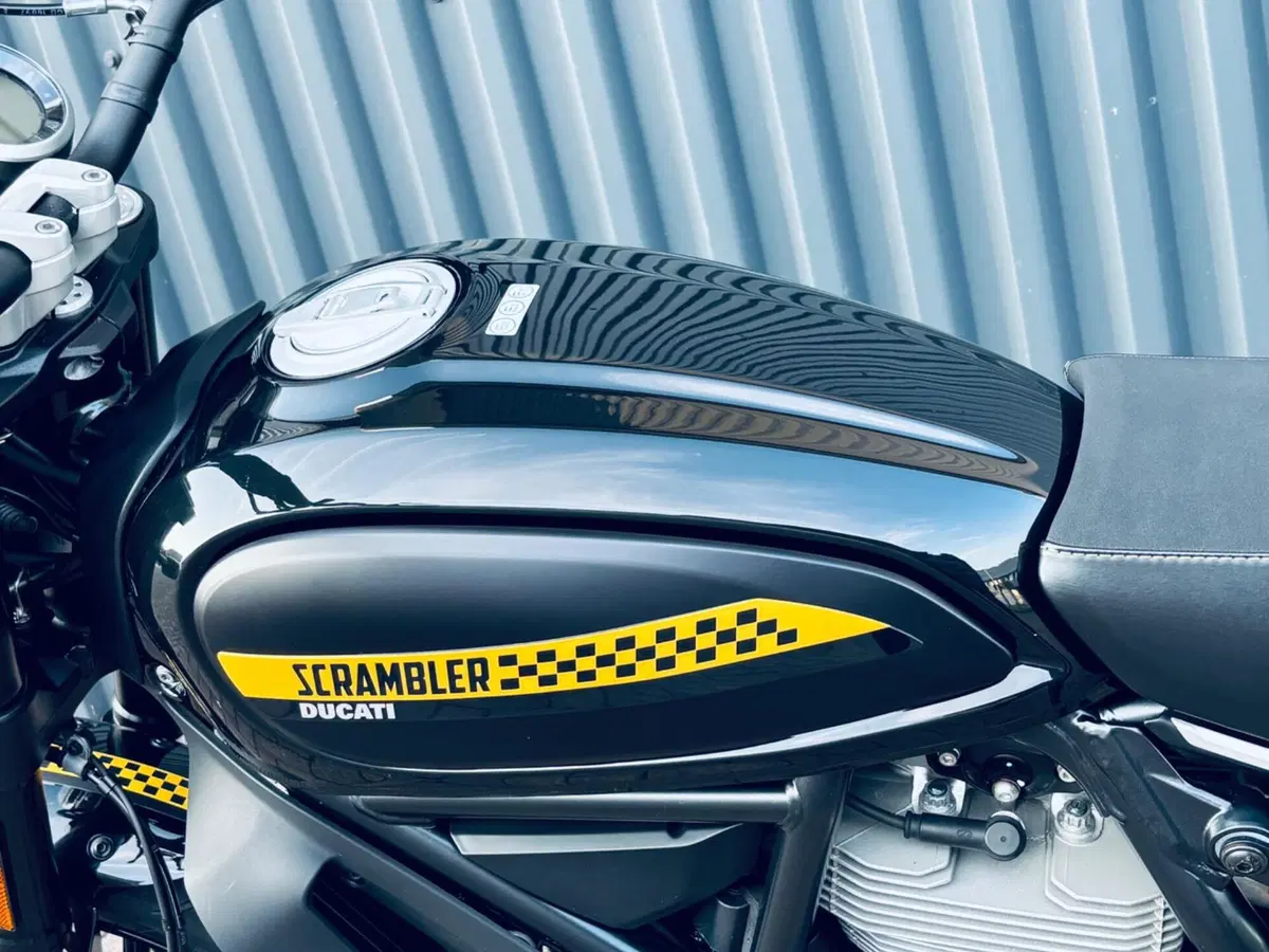 Ducati Scrambler 800 Full Throttle (2017 - 21) (8)